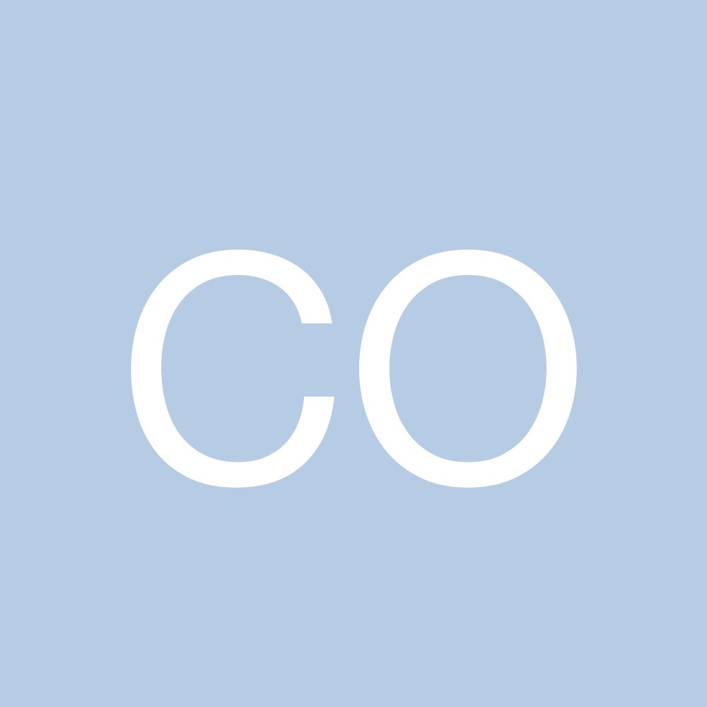 Meet your Posher, Corina